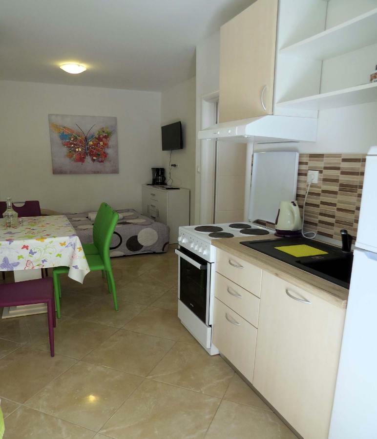 Apartman Jakir Башка-Вода Экстерьер фото