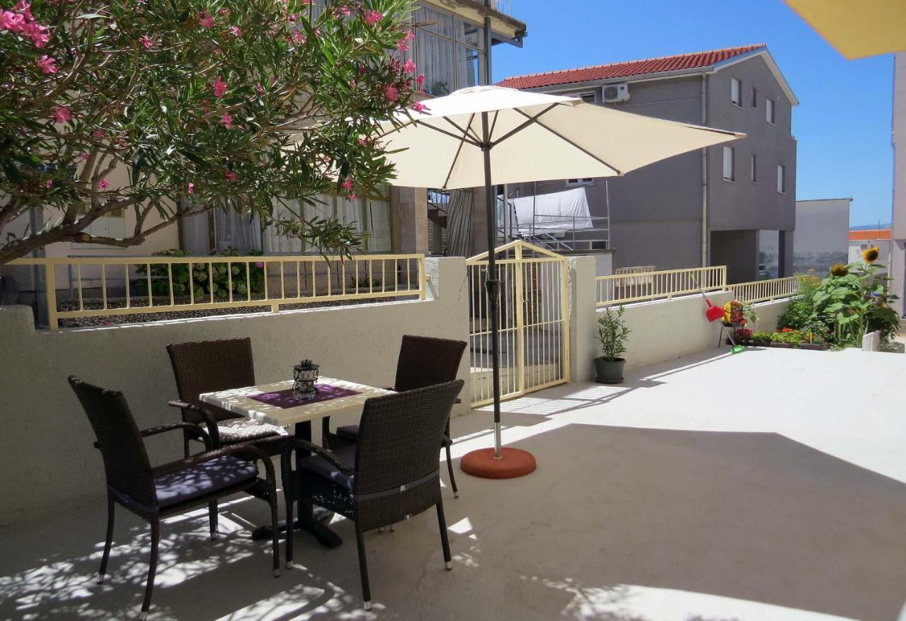 Apartman Jakir Башка-Вода Экстерьер фото
