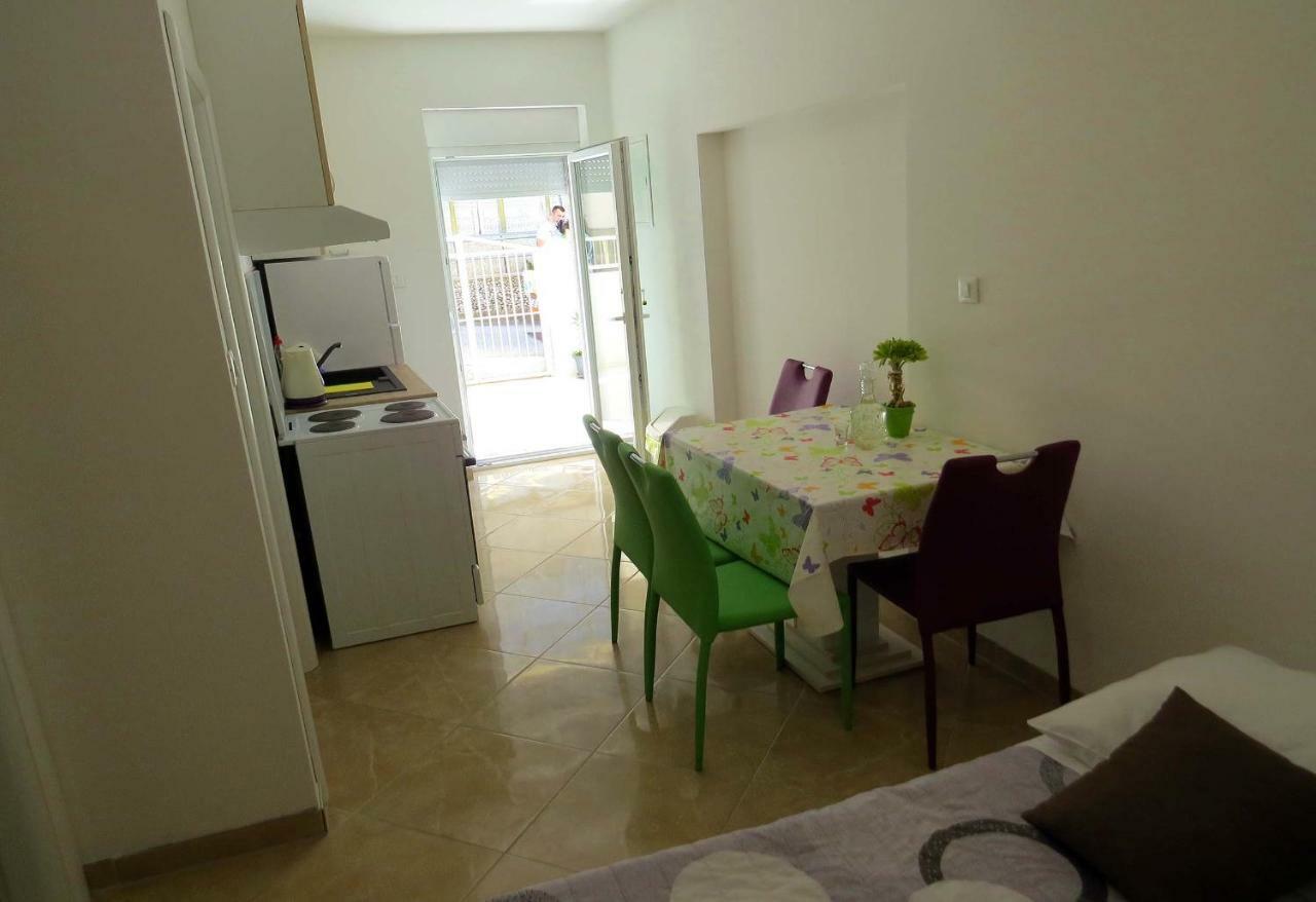 Apartman Jakir Башка-Вода Экстерьер фото